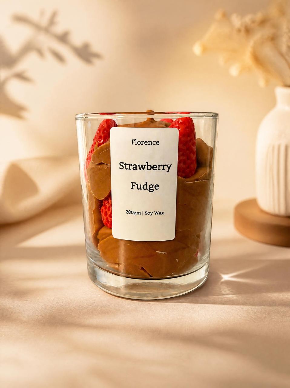 Strawberry Fudge Candle, 280g